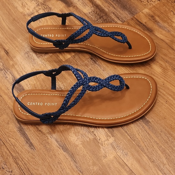 Sandals - Picture 2 of 3